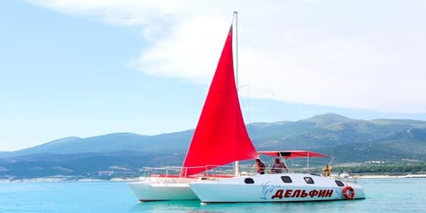 ПАРУСНЫЙ КАТАМАРАН <<ДЕЛЬФИН>>