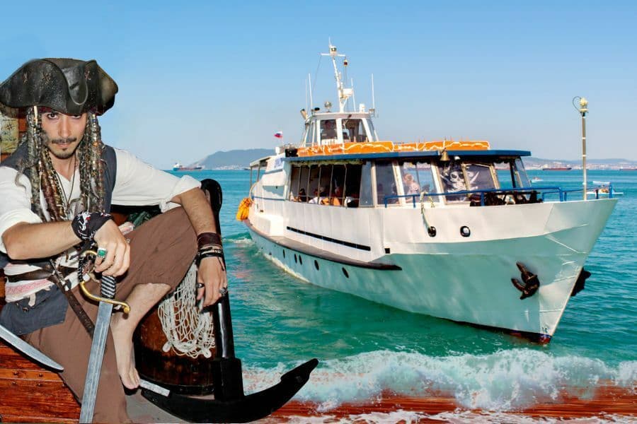 ПРОГУЛОЧНЫЙ ТЕПЛОХОД   <<ОРИОН>>