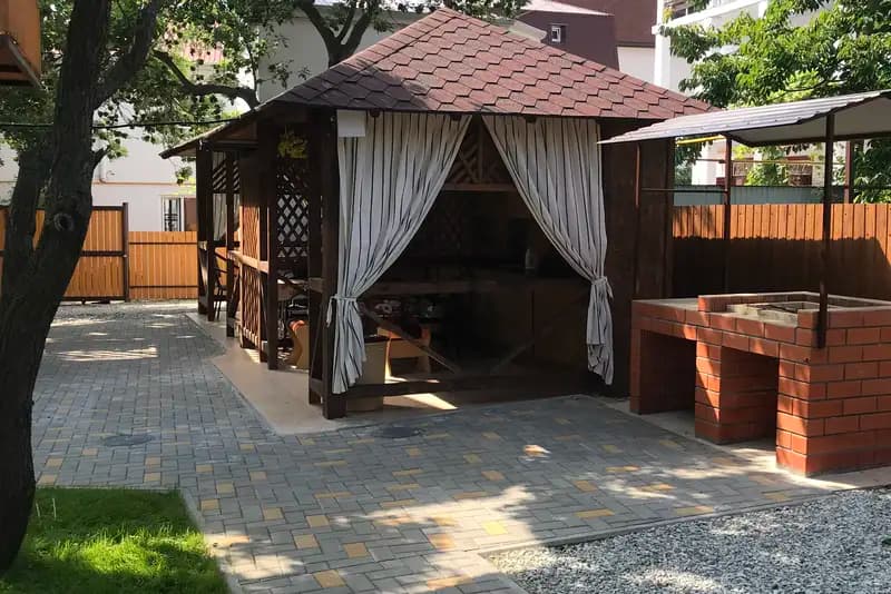 Коттедж на Коллективной 72