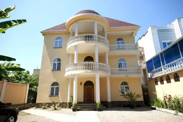 Гостиница «Рената»