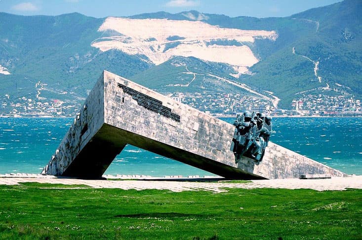 Экскурсия в город-герой Новороссийск