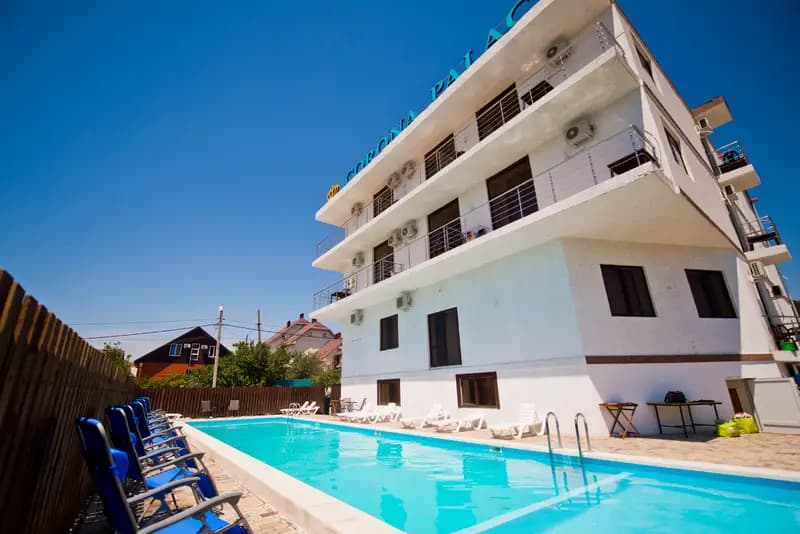 Гостевой дом «Corona Palace»